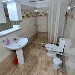 Daniel Apartment'S Sarandë