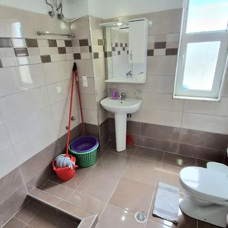 Daniel's Apartment's * Sarandë