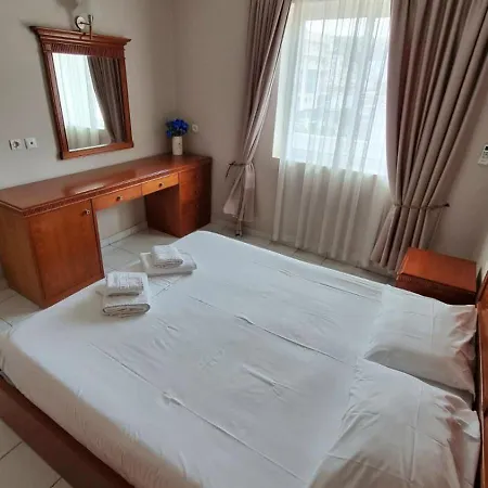 Daniel's Apartment's Lägenhet